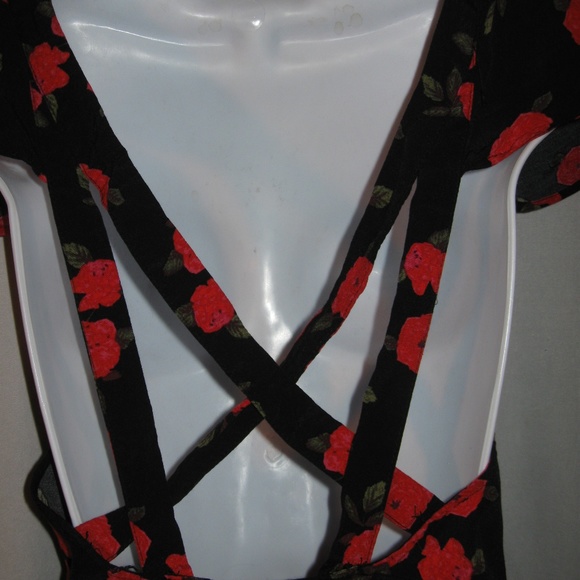 UO Kimchi Blue Strappy Back Floral Dress - Picture 6 of 6